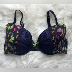 Betsey Johnson Intimates- 34DD bra